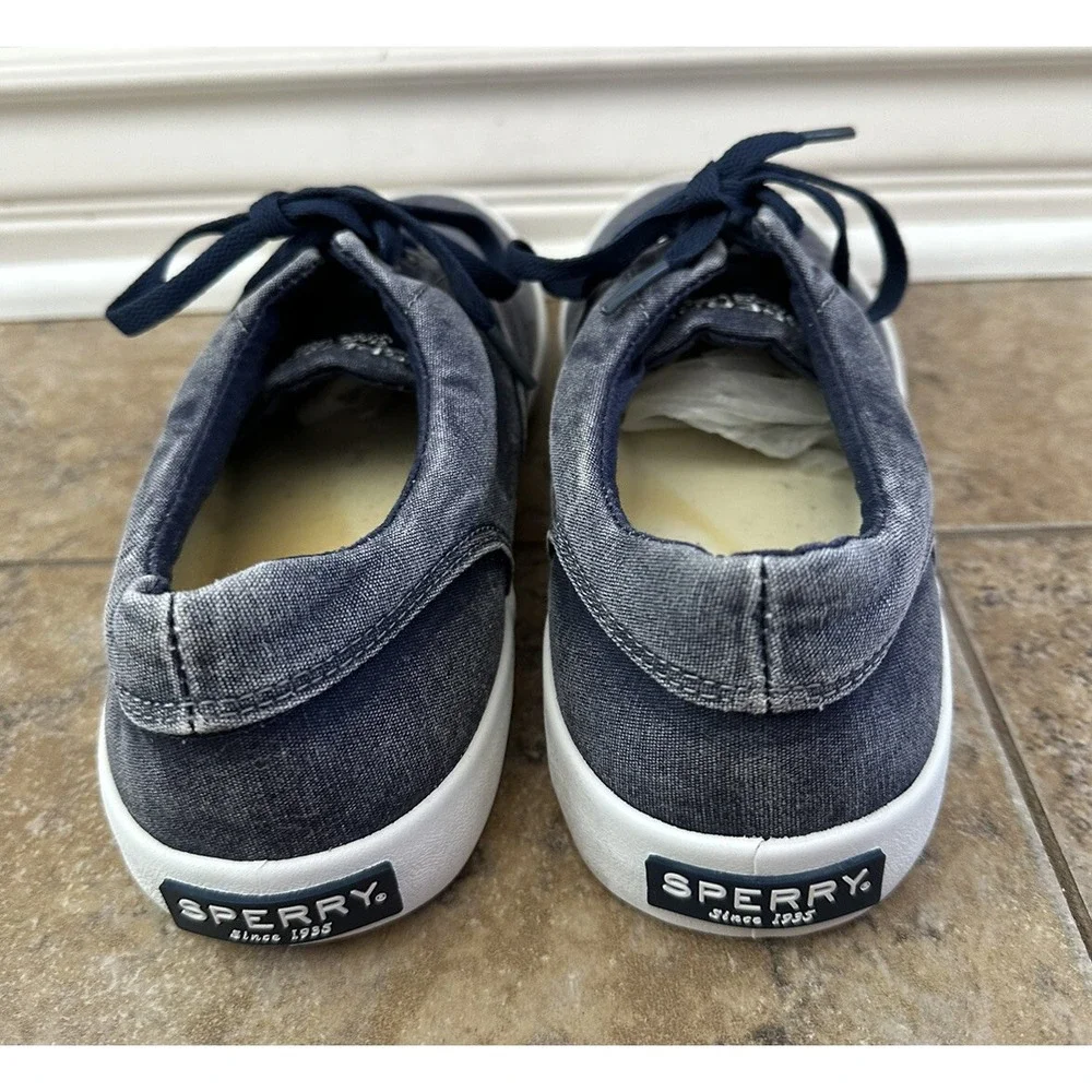 sperry shoes men size 8.5 navy blue WAHOO CVO NAVY Insole Cloth is missing